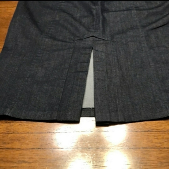 New York & Company Skirt Size 12 Navy Blue Career Office Back Slit Zip Up EUC - Picture 5 of 12